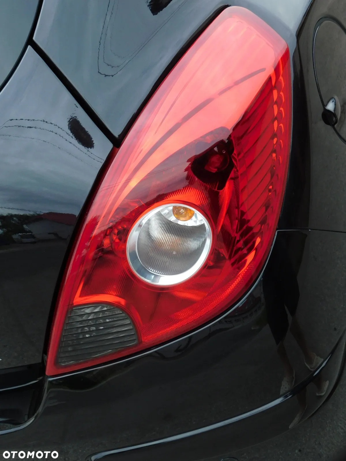 Opel Corsa 1.4 16V Edition 111 Jahre - 10