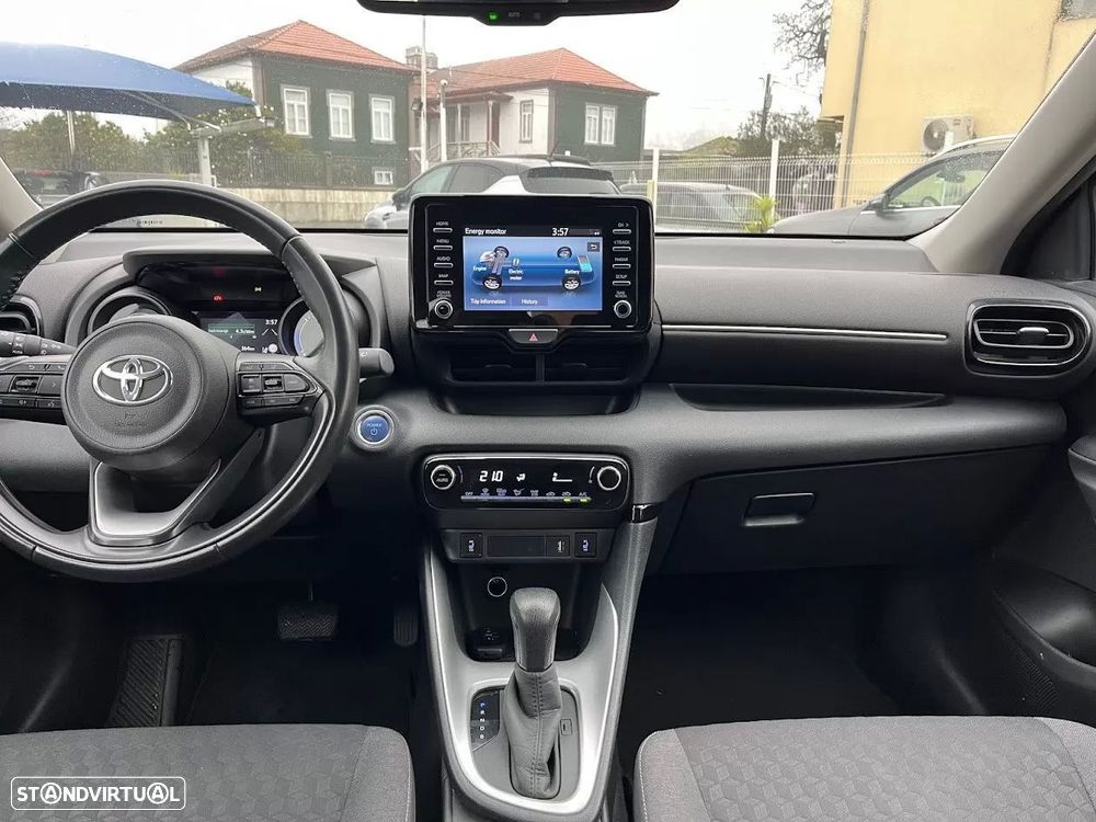 Toyota Yaris 1.5 HDF Comfort Plus - 12
