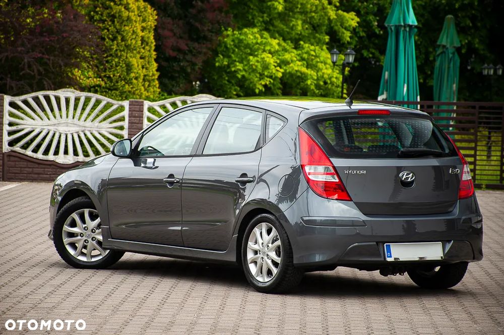 Hyundai i30 1.4 White Edition - 3