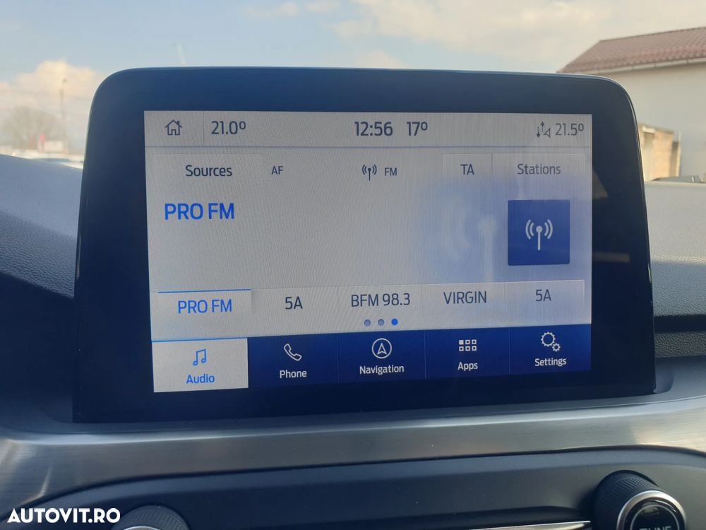 Ford Focus 1.0 EcoBoost Titanium - 18