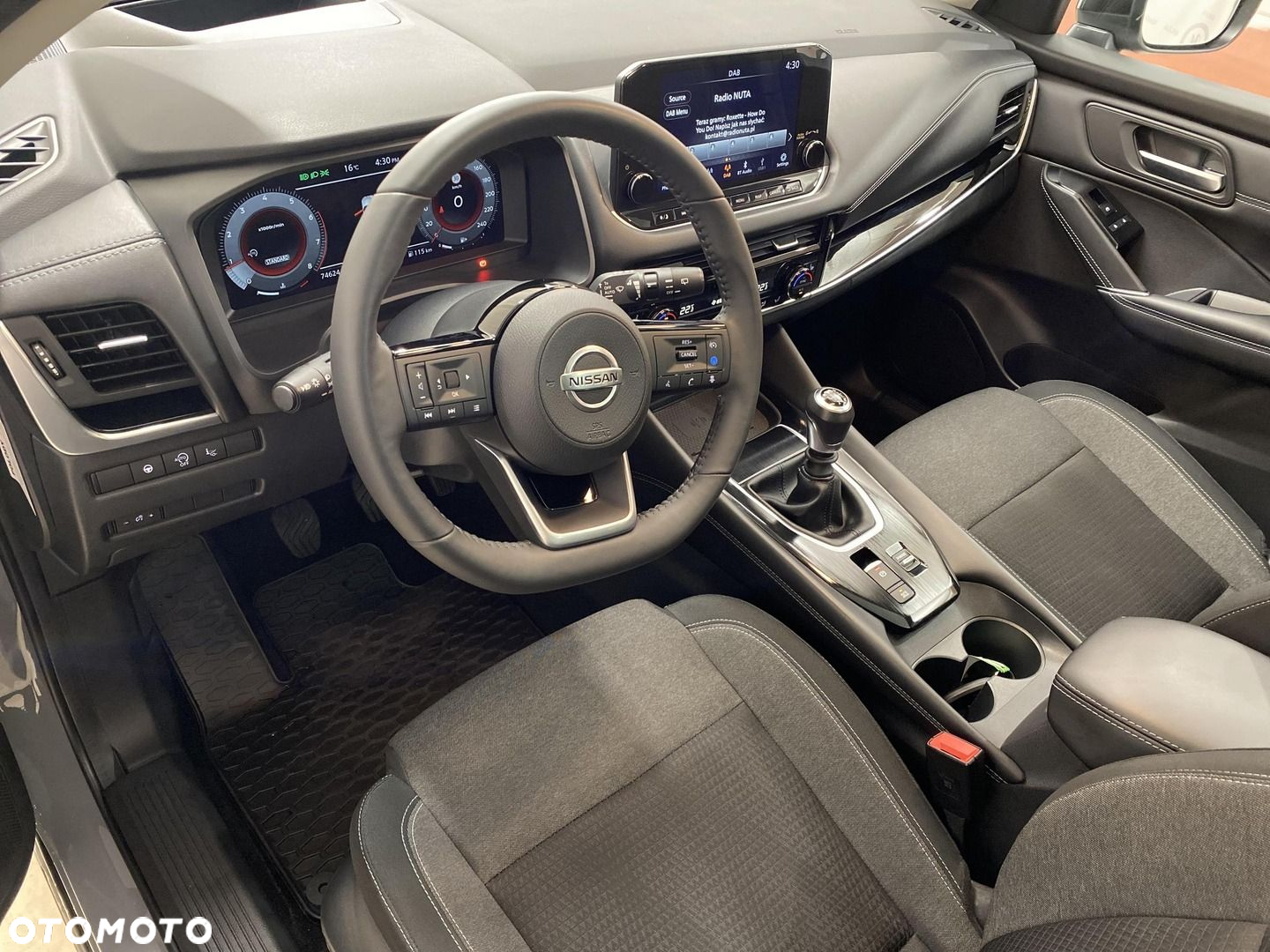 Nissan Qashqai - 10