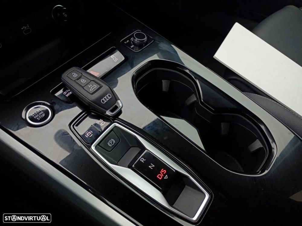 Audi A5 Limousine e-hybrid quattro - 9
