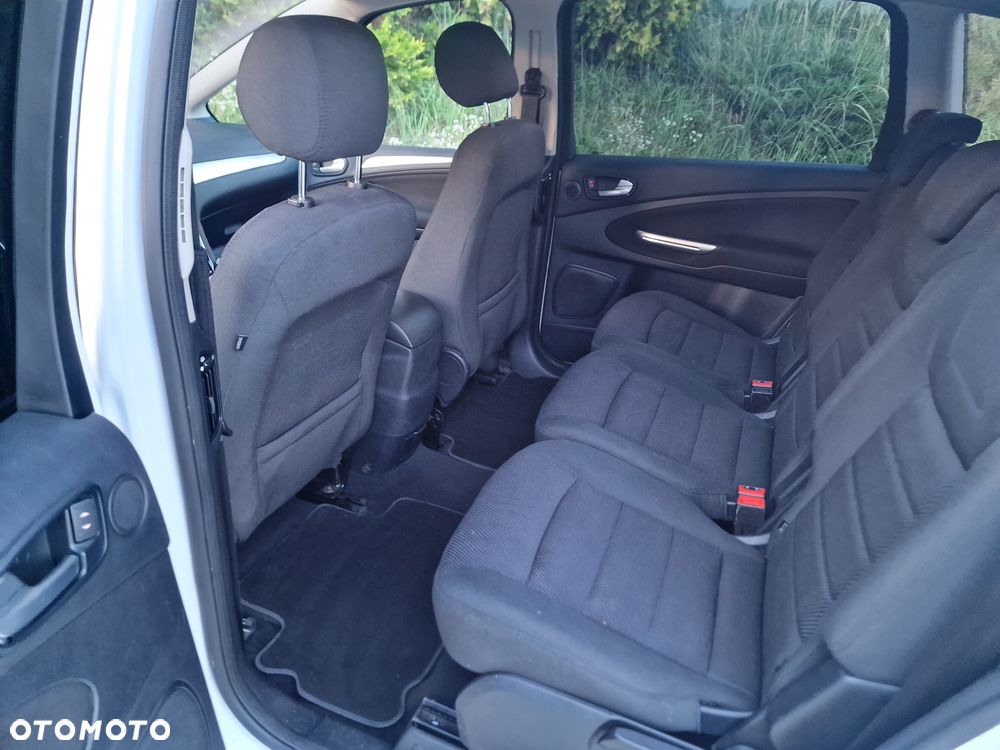 Ford S-Max 2.0 TDCi DPF Titanium X - 31