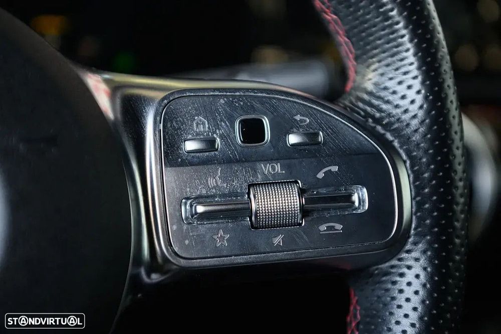 Mercedes-Benz A 180 - 32