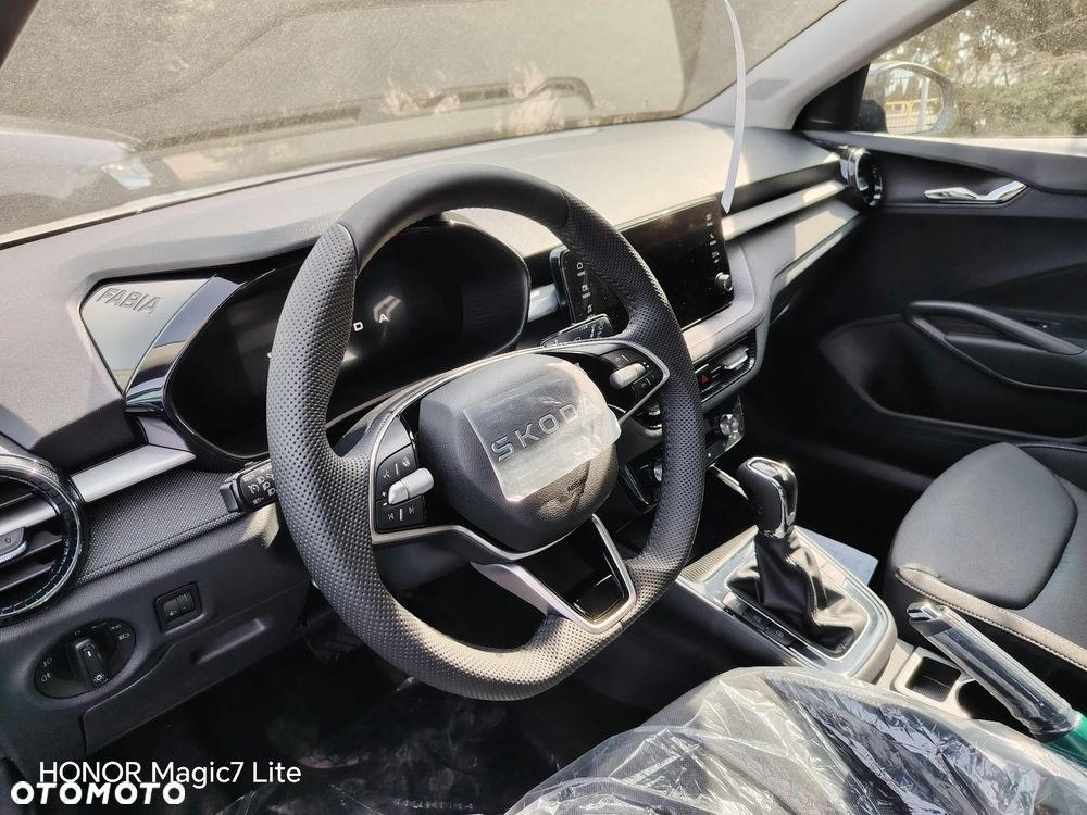 Skoda Fabia 1.0 TSI Drive DSG - 3