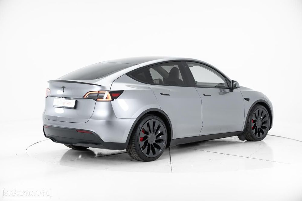 Tesla Model Y Performance Tração Integral - 4