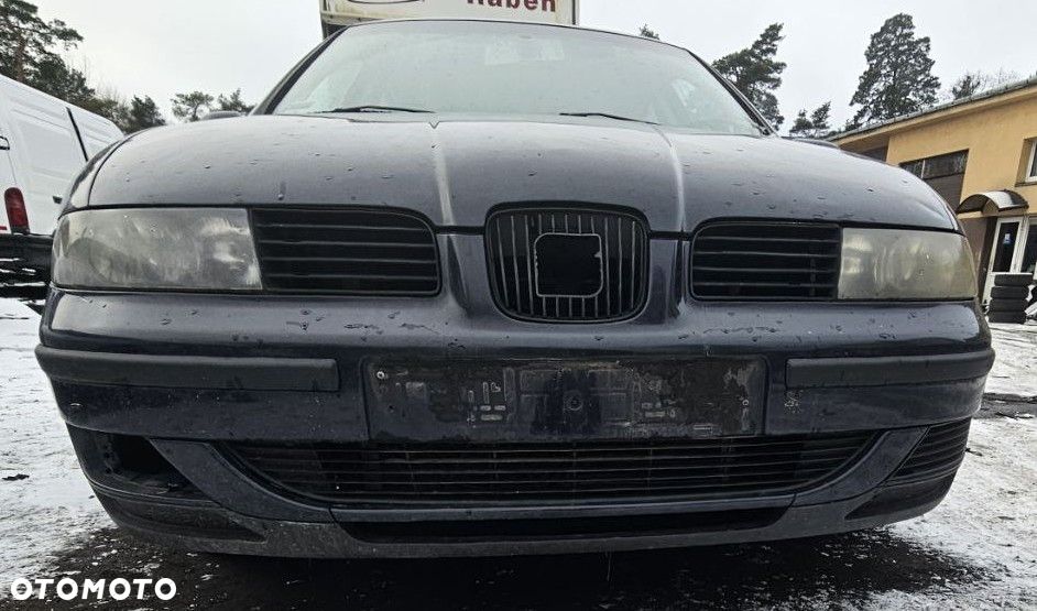 Zderzak przedni / Seat Toledo II  (kod lakieru.: LA5G) - 1