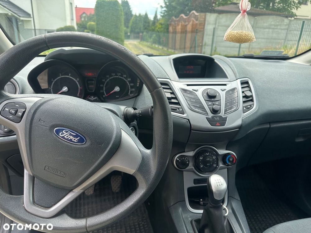 Ford Fiesta 1.25 Ambiente - 4