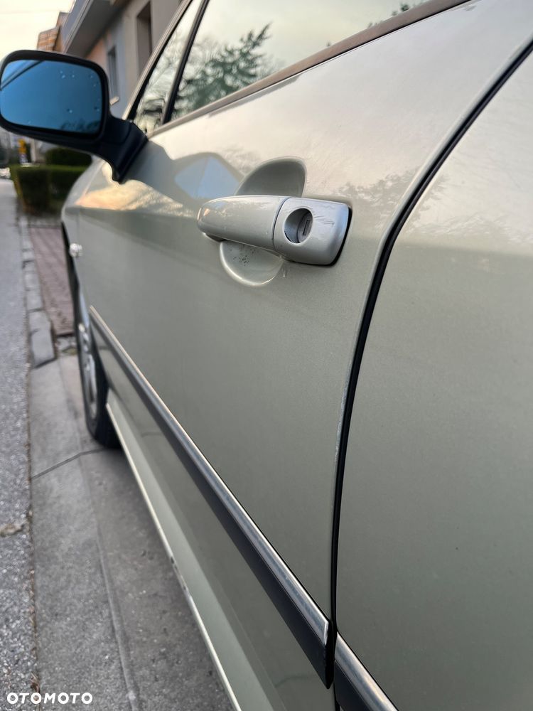 Peugeot 407 2.0 HDI Premium navtech gama - 5