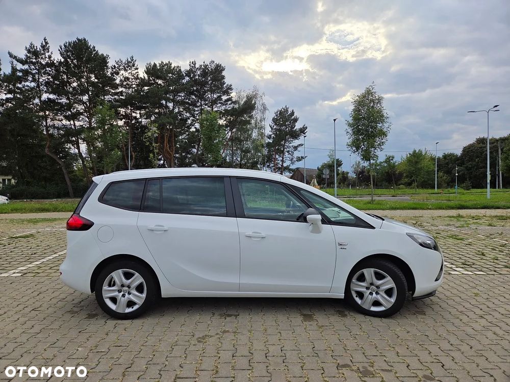 Opel Zafira - 3