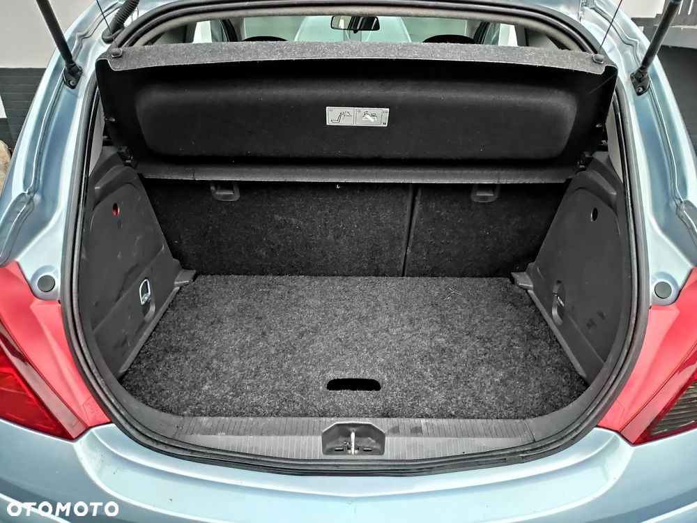 Opel Corsa - 12