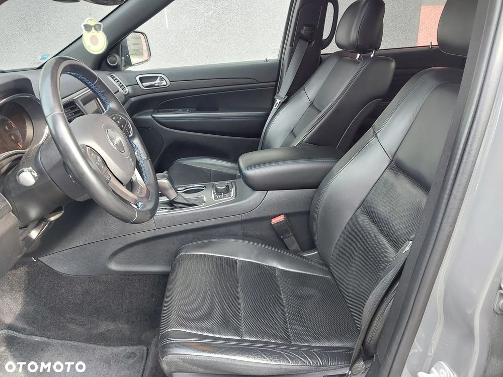 Jeep Grand Cherokee 3.6 V6 Laredo - 11