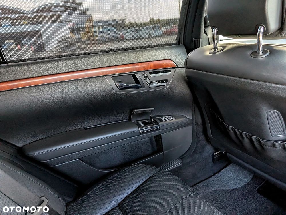 Mercedes-Benz Klasa S 500 7G-TRONIC - 16