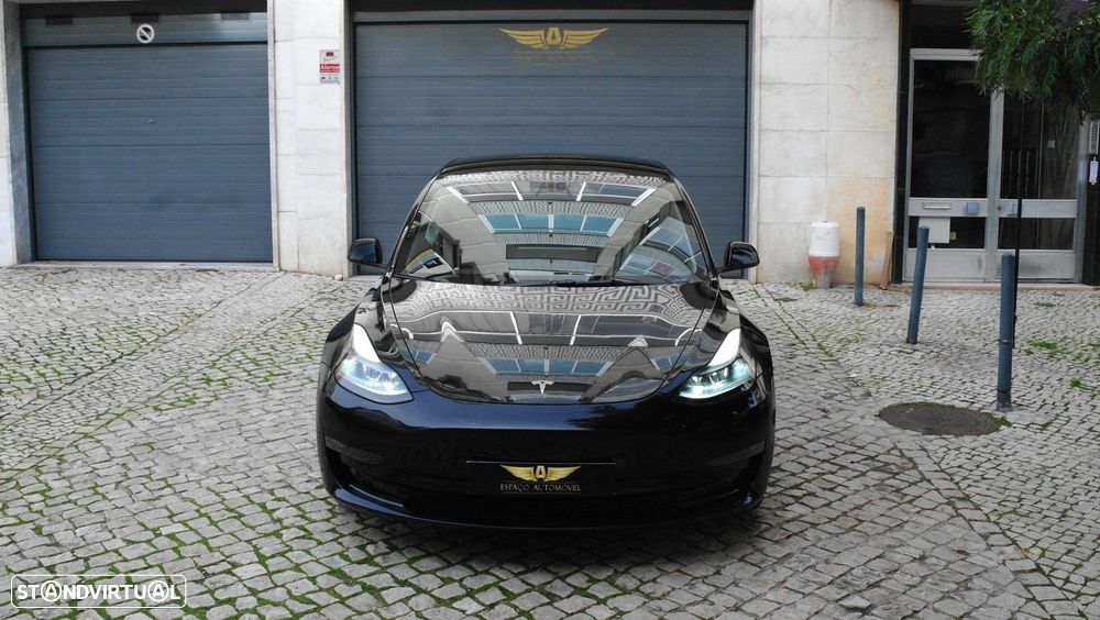 Tesla Model 3 Long Range Tração Traseira - 3
