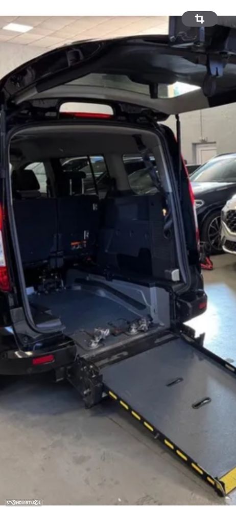 Ford Tourneo - 10