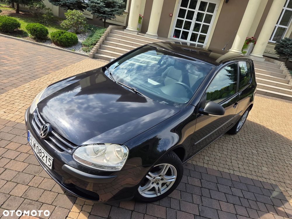 Volkswagen Golf - 32