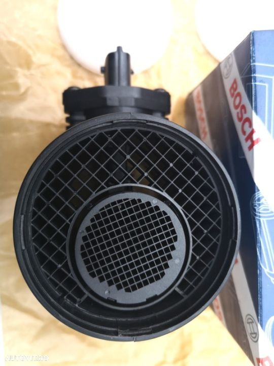 Senzor debitmetru Nissan Atleon Cabstar 3.0 120-130CP flux volum piese - 10