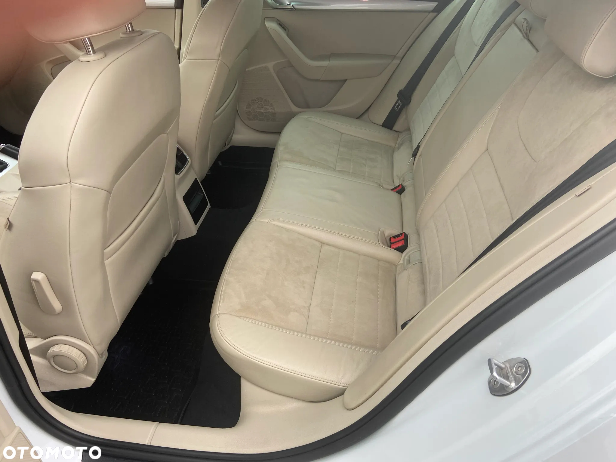 Skoda Octavia 1.4 TSI Style DSG - 18