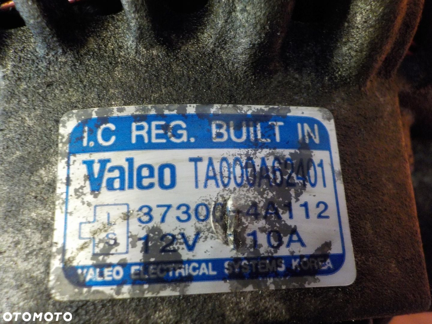 KIA SORENTO H-1 2.5 CRDI 07r 140KM D4CB alternator 37300-4A112 - 5