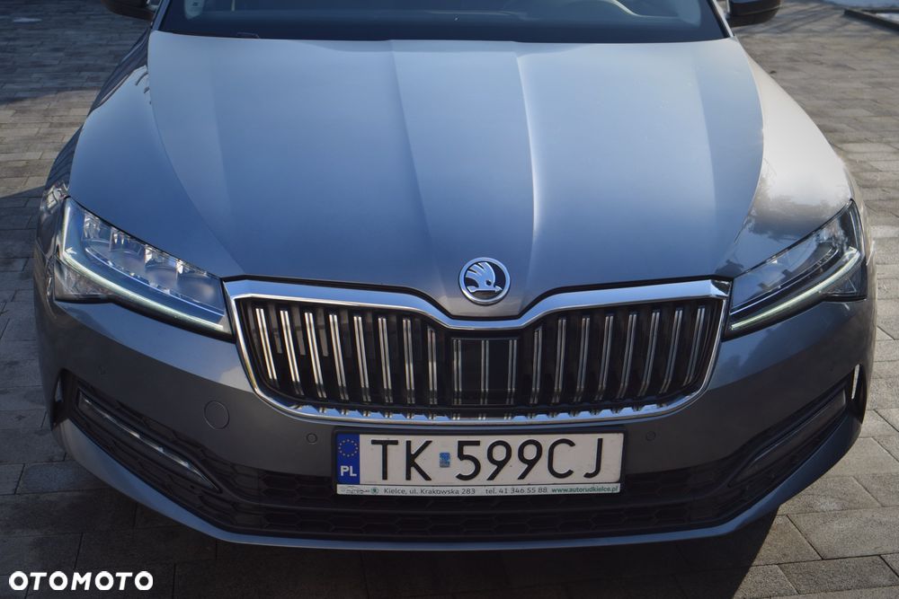 Skoda Superb 1.5 TSI Sportline DSG - 30