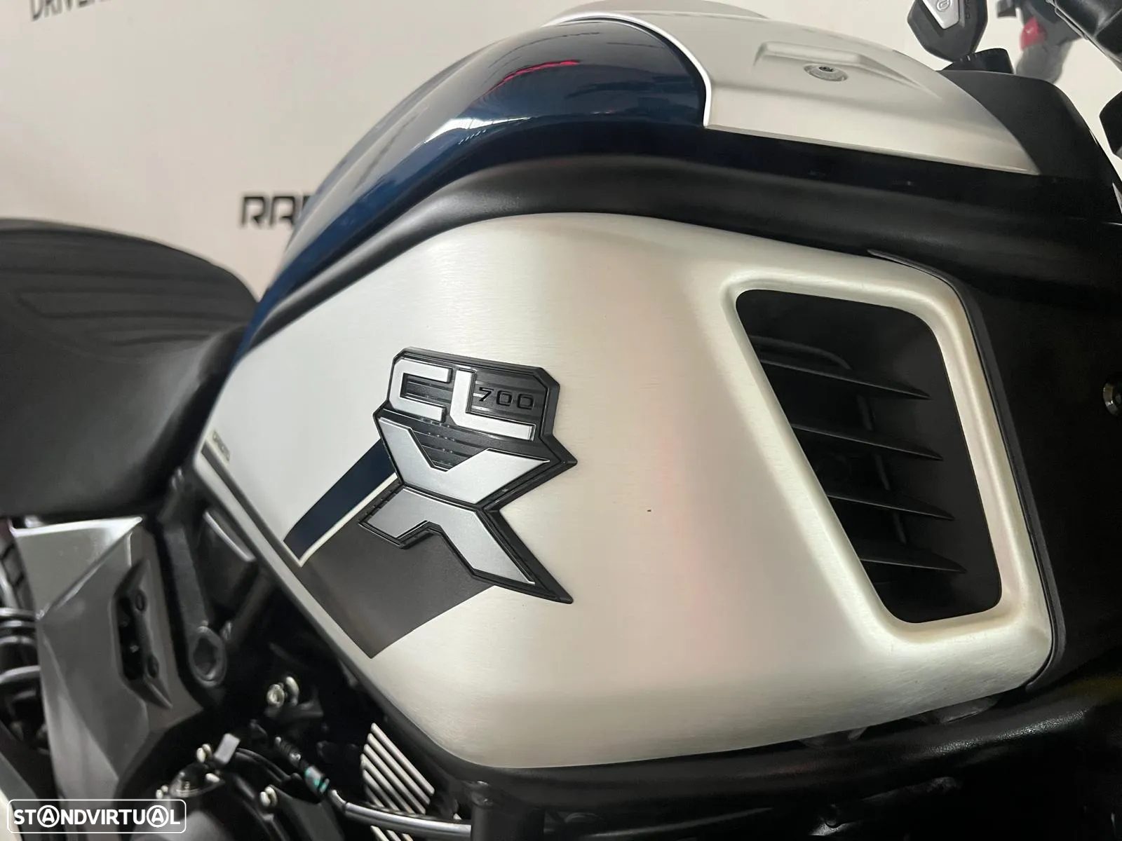 CF Moto 700CL-X Heritage - 6