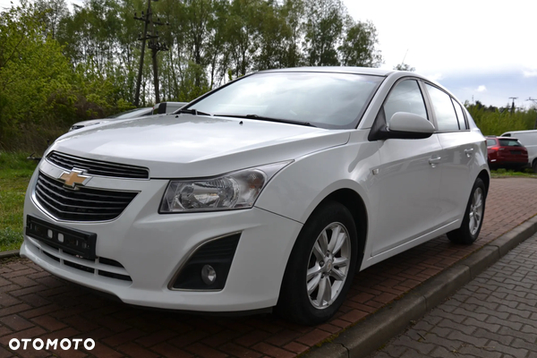 Chevrolet Cruze 1.7 LT