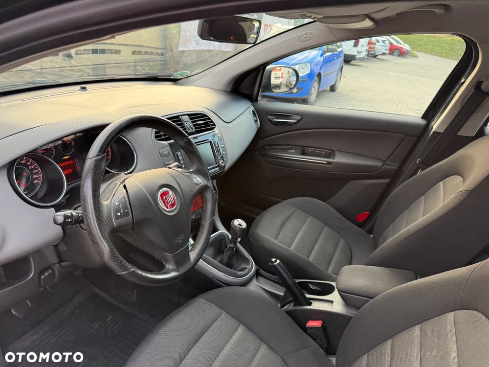 Fiat Bravo 1.4 T-JET 16V Dynamic NAV - 22