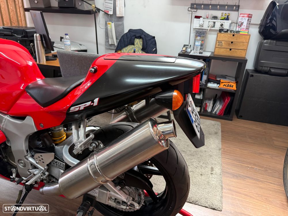 Honda VTR 1000 SP 1 - 24