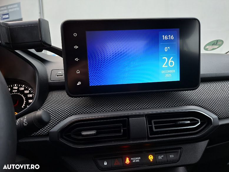 Dacia Sandero SCe 65 Essential - 7