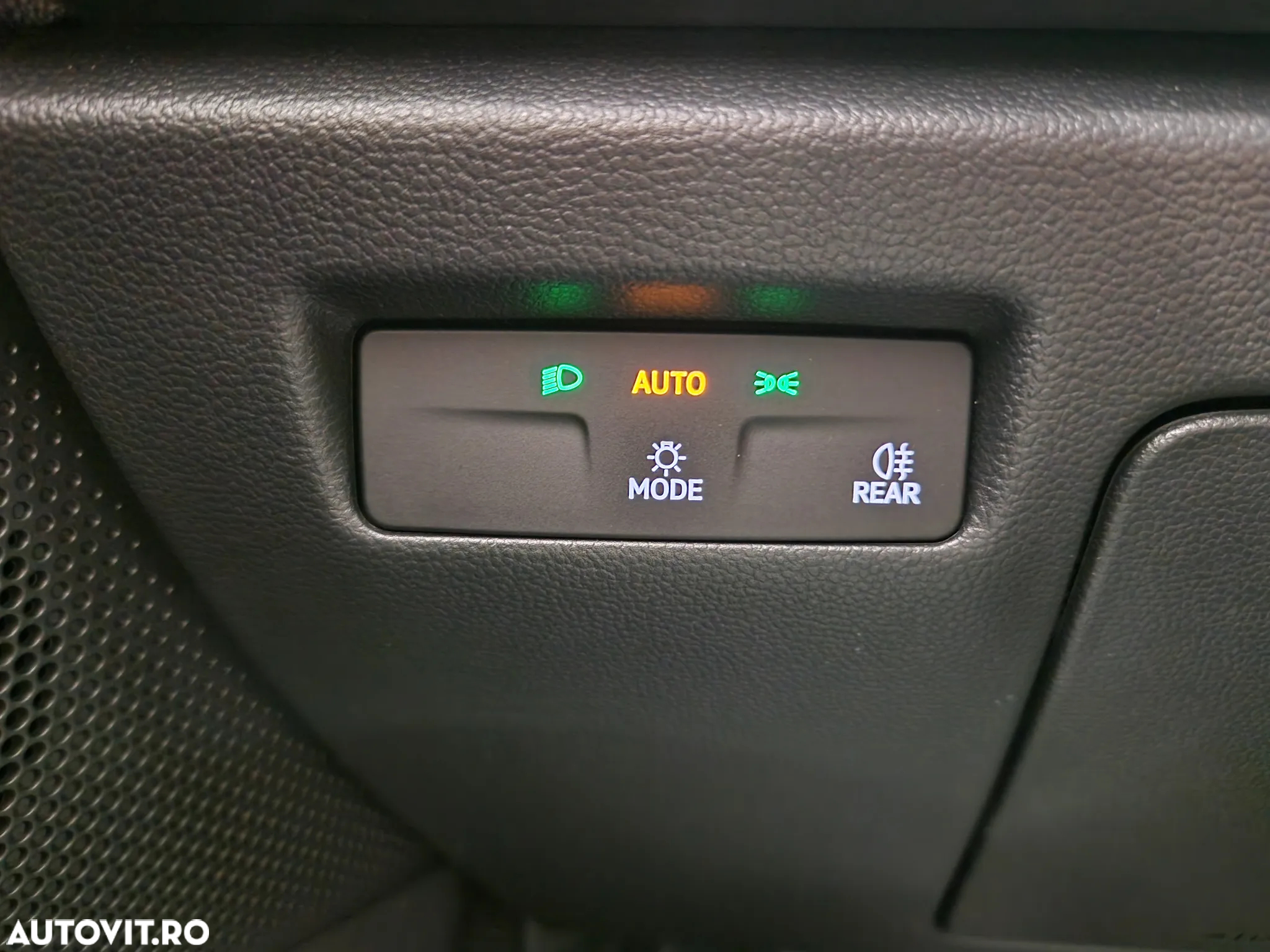 Volkswagen Passat - 16