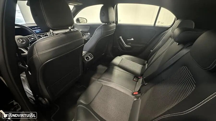 Mercedes-Benz A 180 d Progressive Aut. - 24