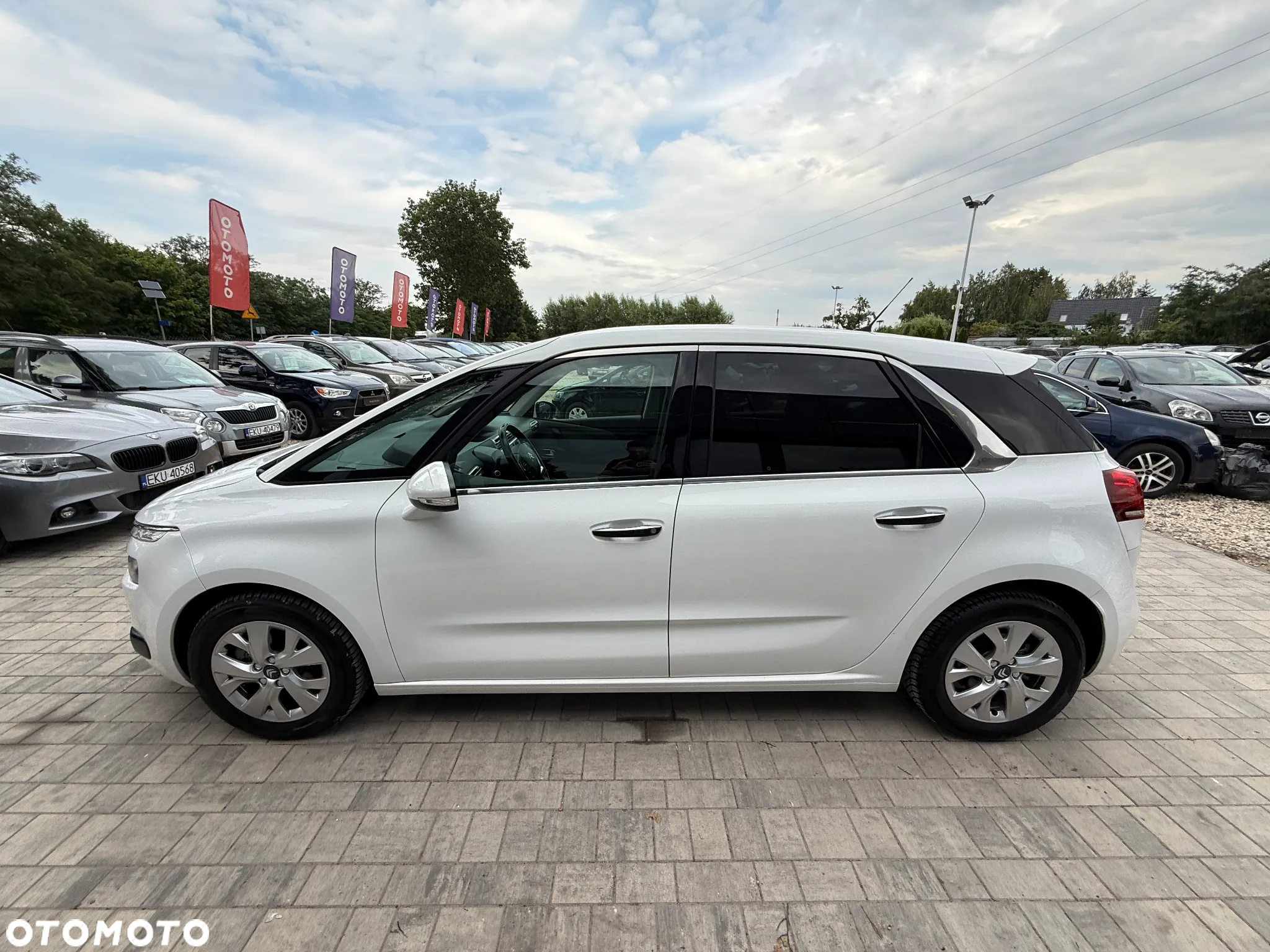 Citroën C4 Picasso 1.6 HDi Attraction - 19
