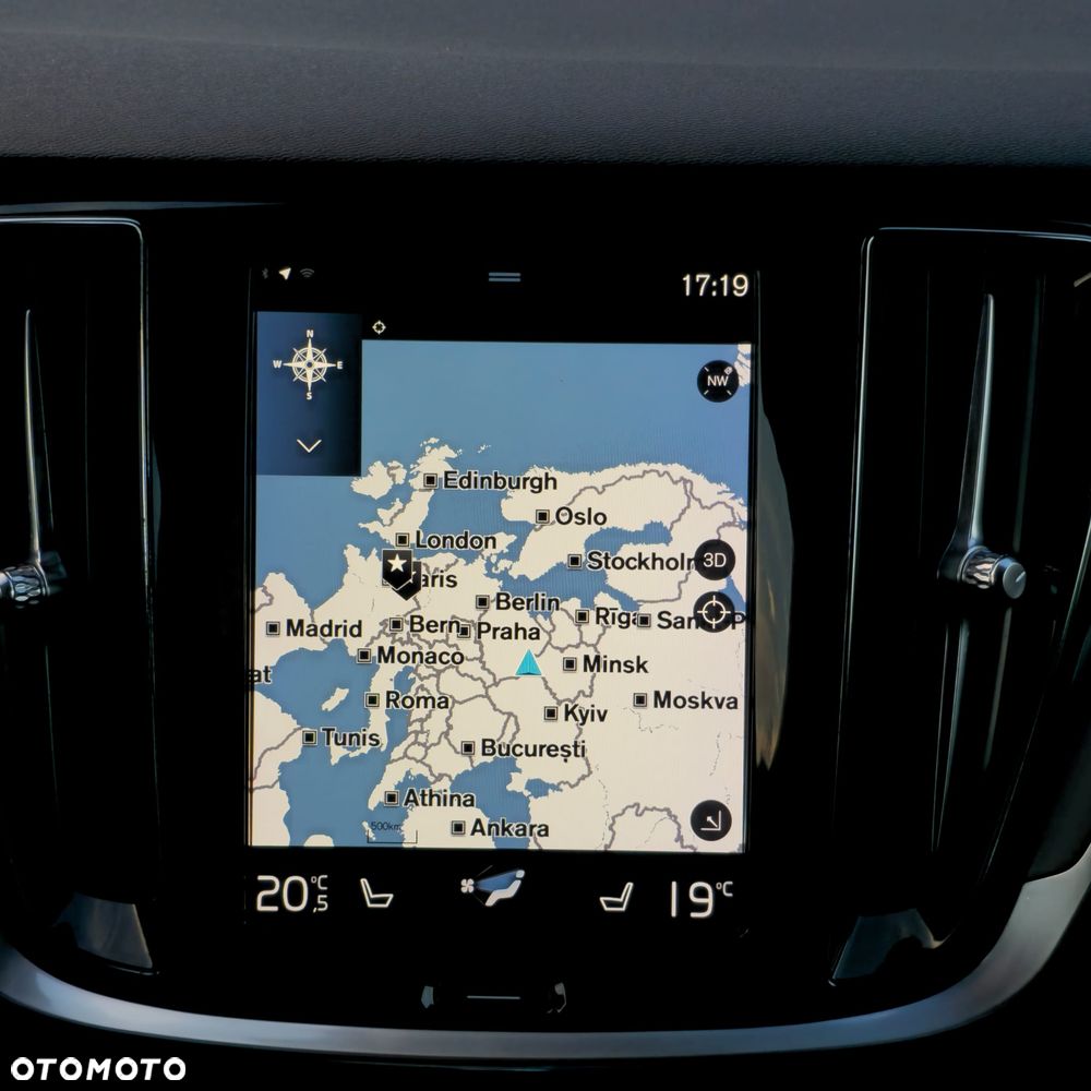 Volvo V60 D3 Geartronic Summum - 36
