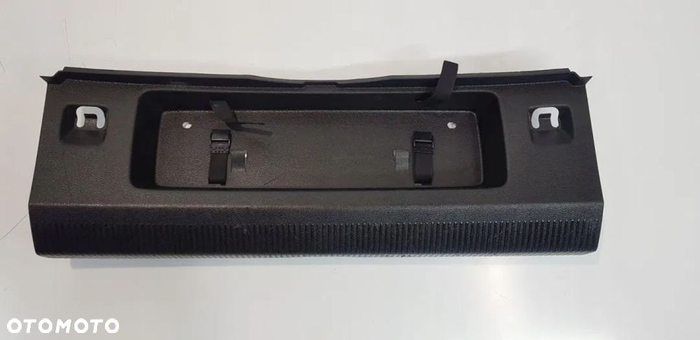 OSŁONA PASA TYLNEGO VW JETTA 1K5863485 - 2