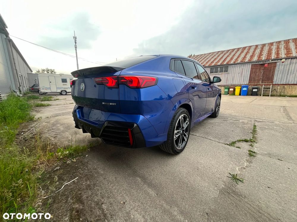 BMW X2 sDrive20i - 33