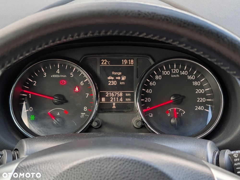 Nissan Qashqai 2.0 4x4 Tekna - 33