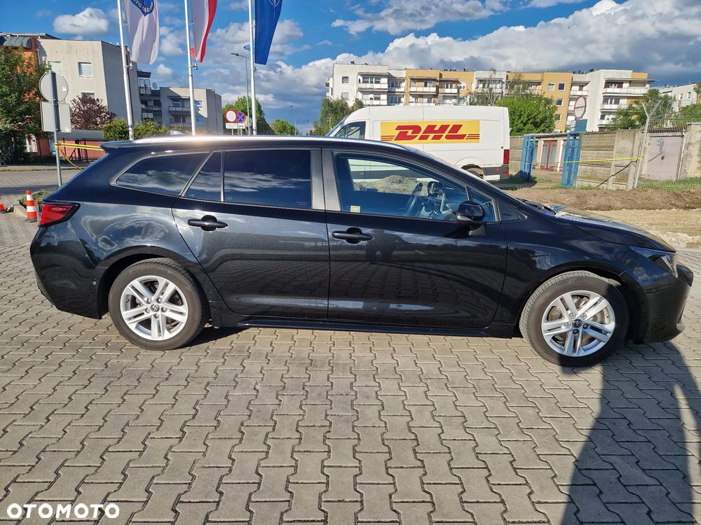 Toyota Corolla 1.8 Hybrid Comfort - 36