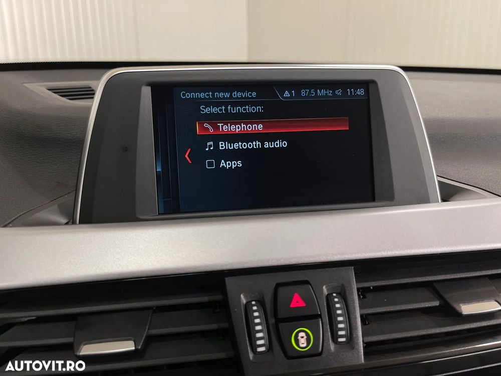 BMW X1 sDrive18i - 15