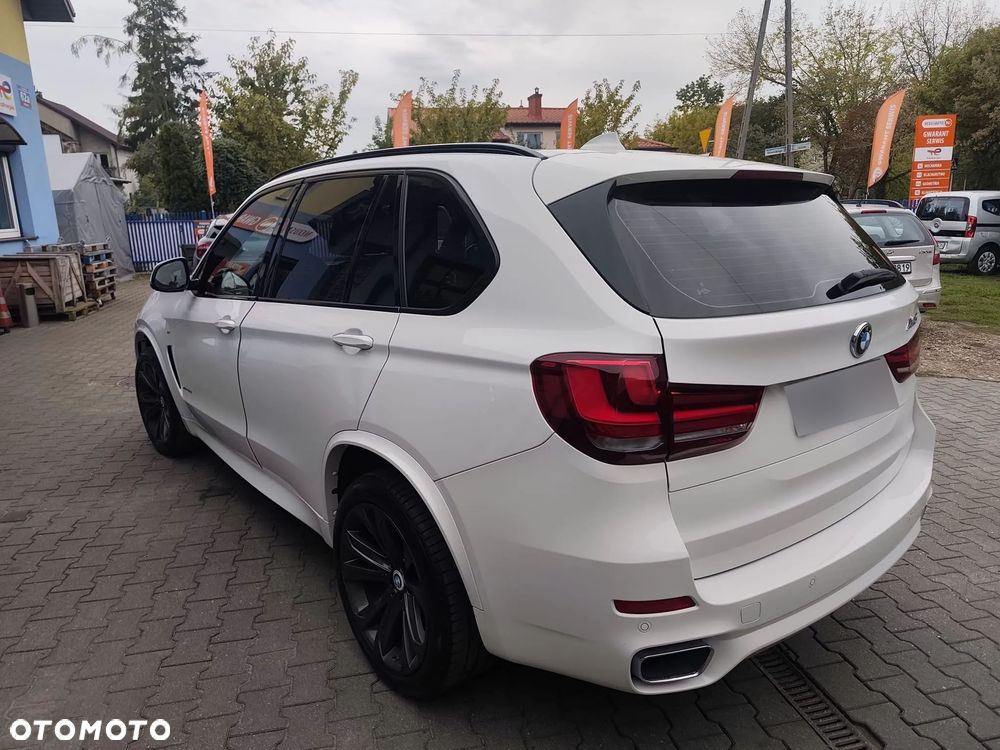 BMW X5 xDrive40d - 11