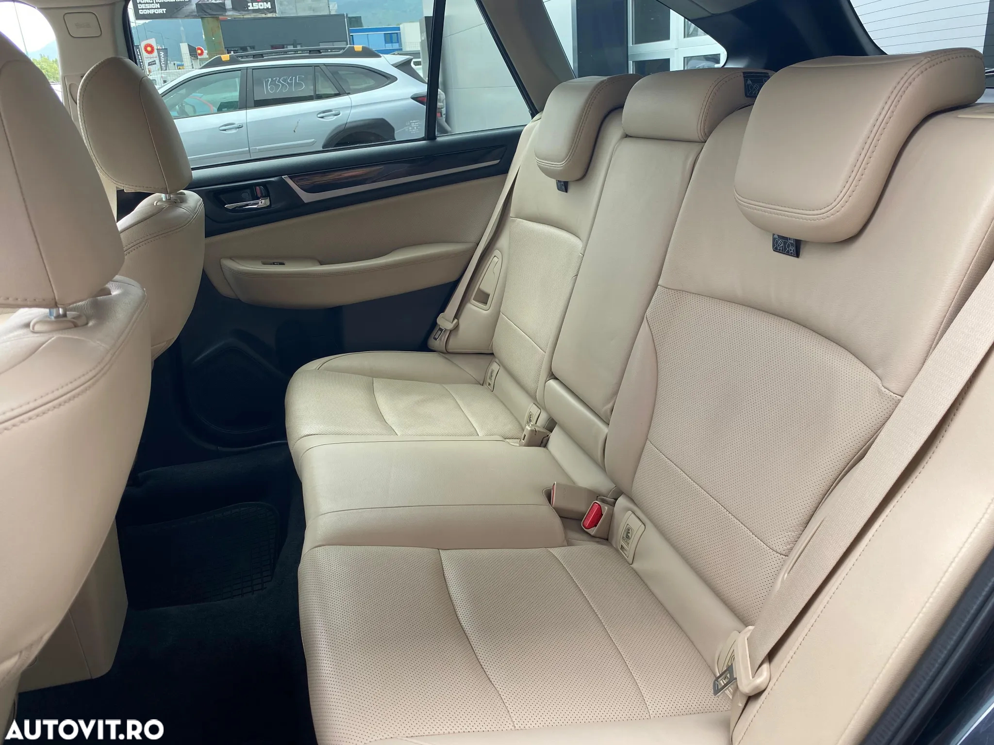 Subaru Outback 2.0D Lineartronic Sport - 14