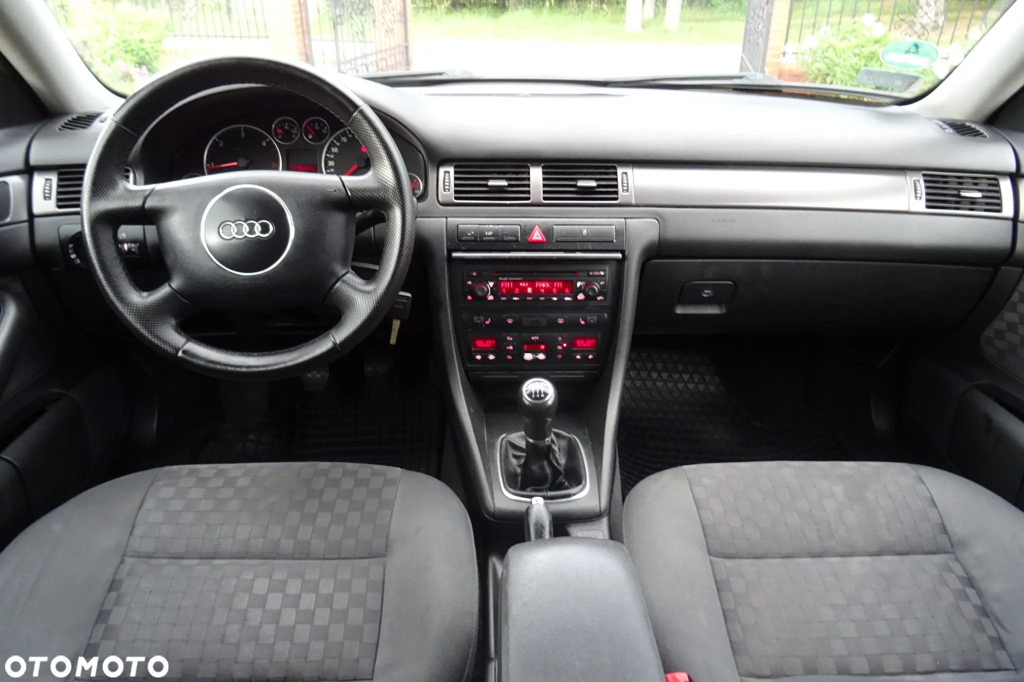 Audi A6 Avant 1.9 TDI - 11