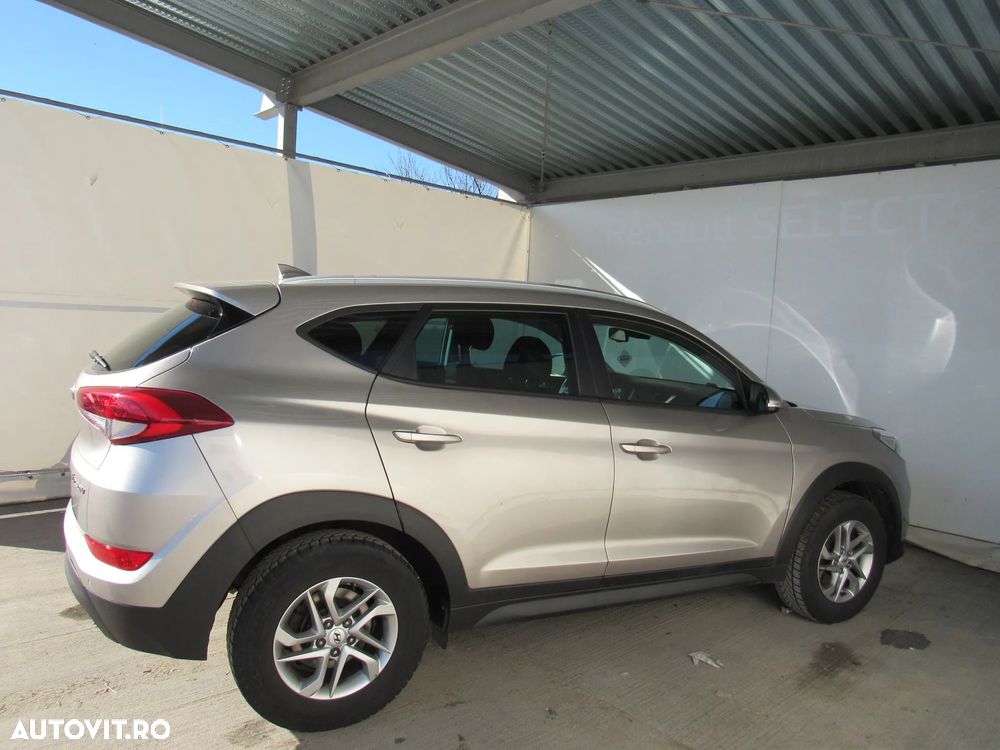Hyundai Tucson - 4