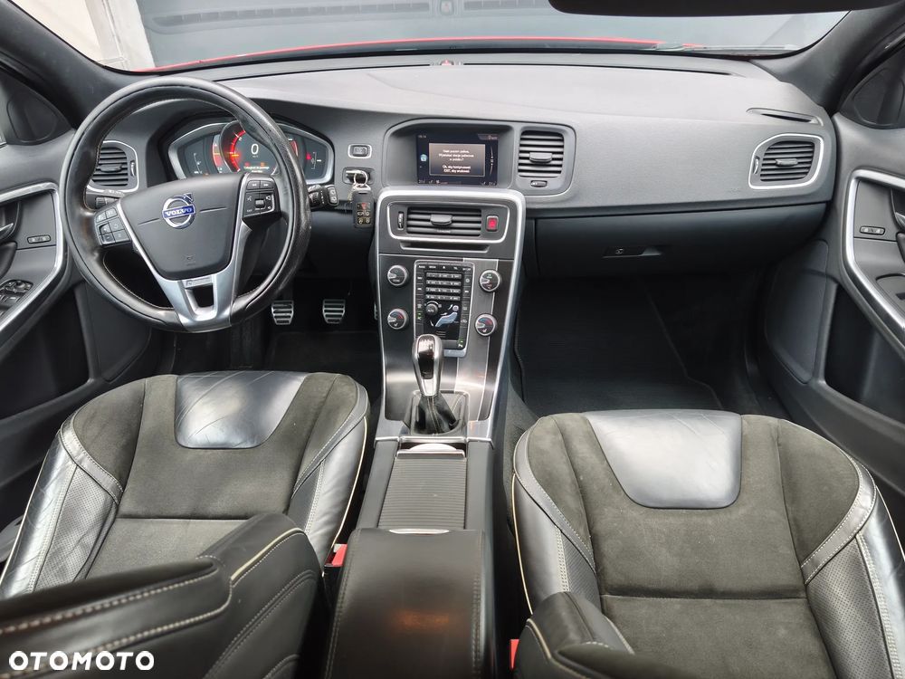 Volvo V60 2017 photo 5
