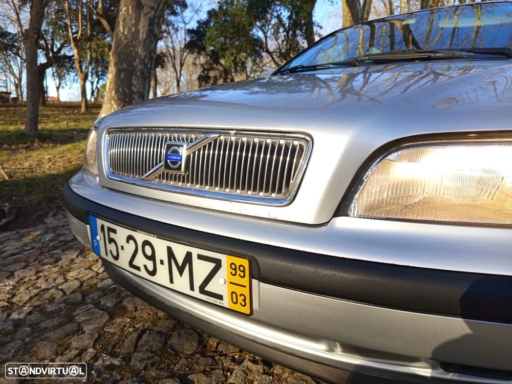 Volvo S40 1.9 D - 1