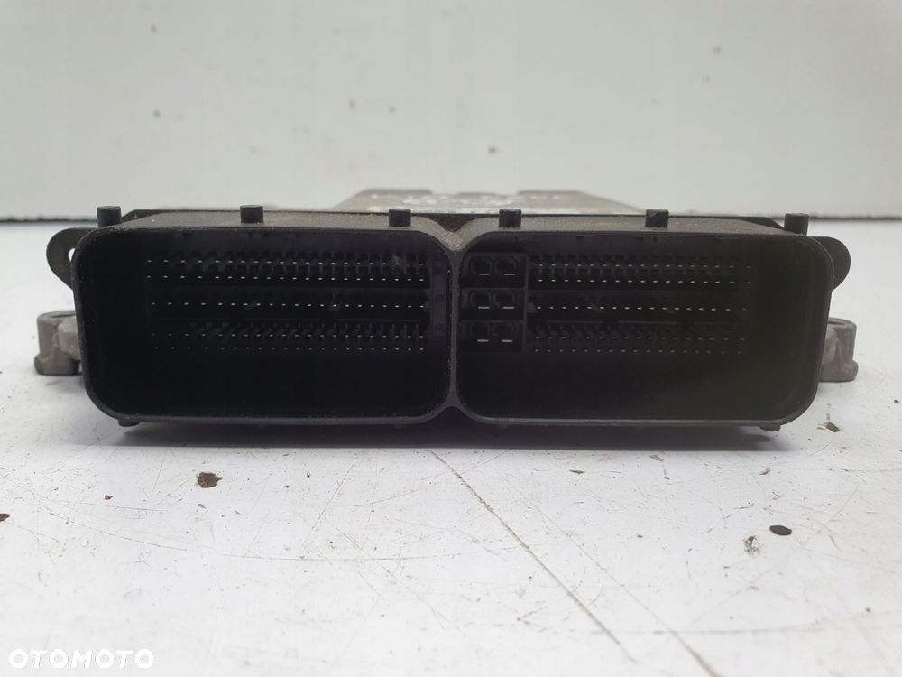 Kia Ceed II 1.6 CRDI STEROWNIK SILNIKA komputer 0281032115 - 3