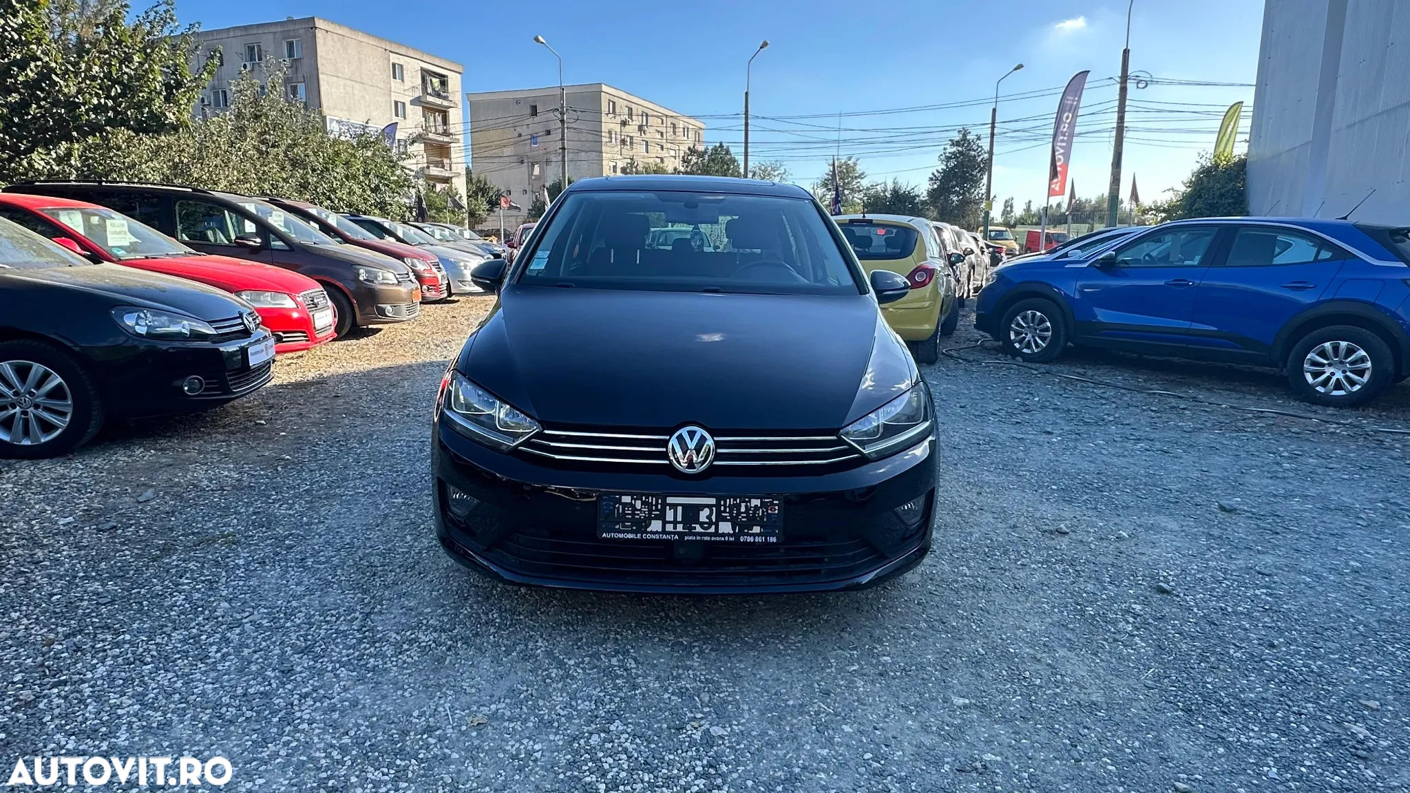 Volkswagen Golf - 11