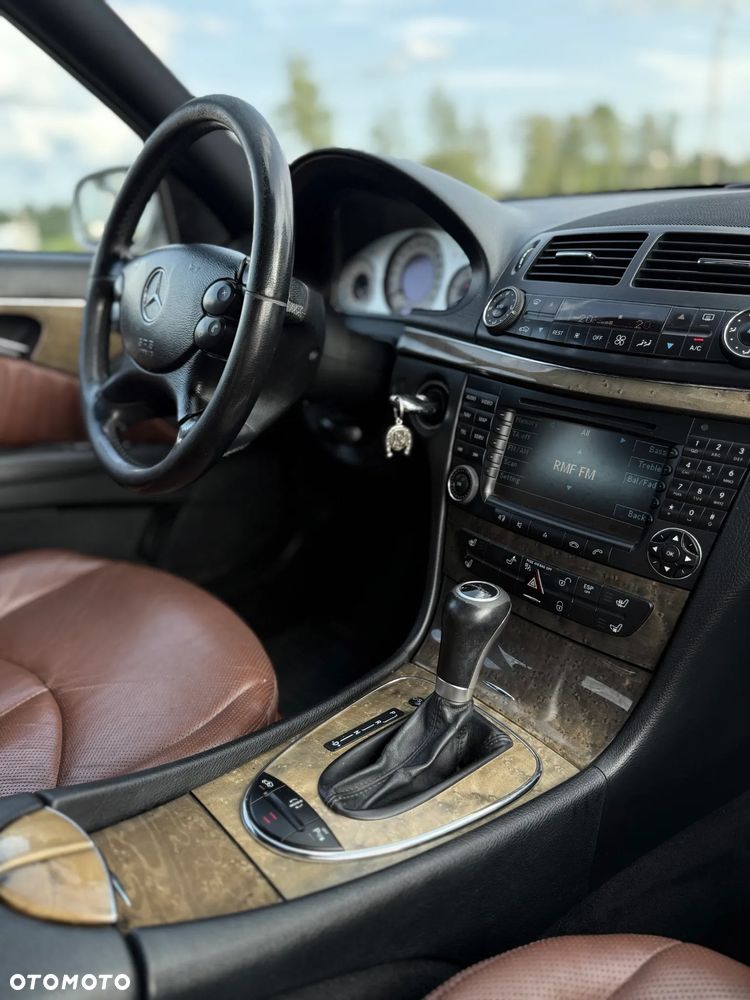 Mercedes-Benz Klasa E 320 CDI 4-Matic Avantgarde - 19
