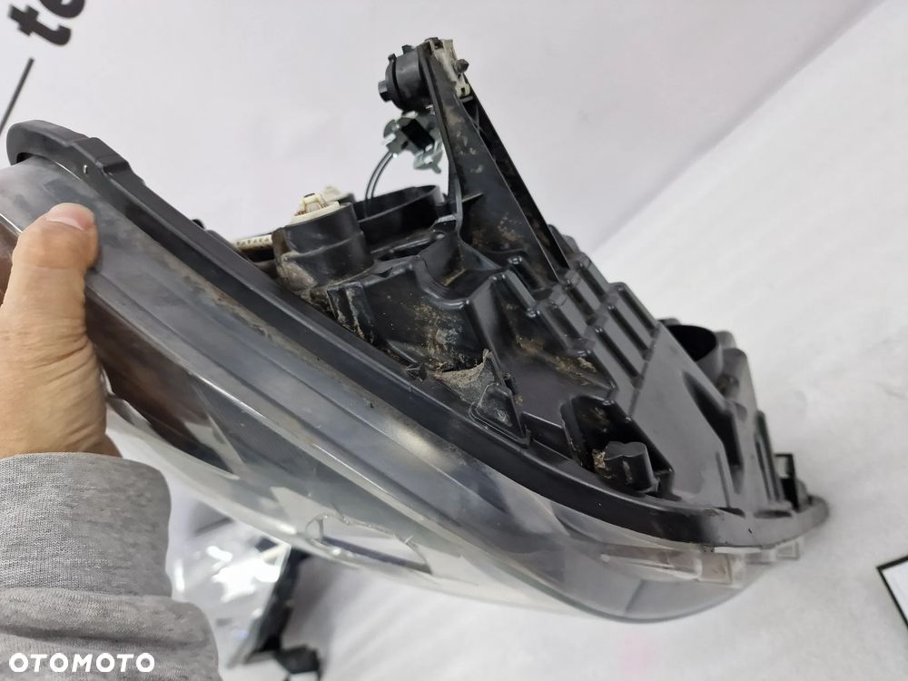 VW CRAFTER II 2 / MAN TGE 16- LEWA ZWYKŁA LAMPA PRZEDNIA PRZÓD , NR 7C1941005 , NR AUKCJI LA155 - 15
