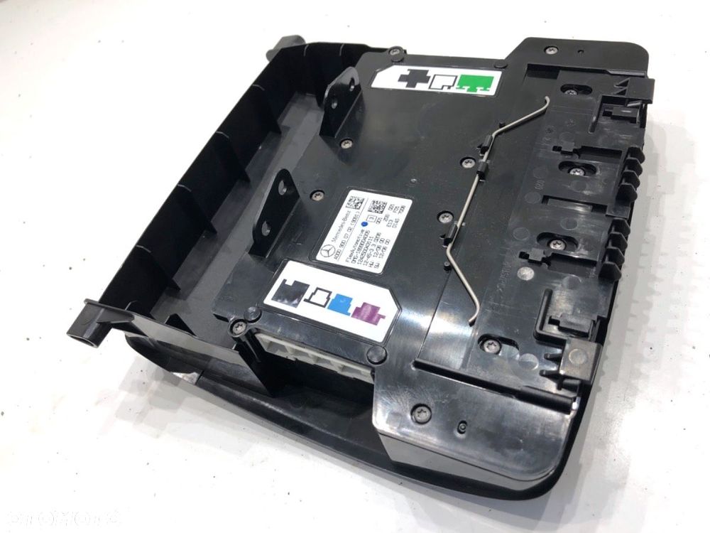LAMPA SUFITOWA  MERCEDES-BENZ KLASA A (W176) 2012 - 2018 A 180 (176.042) 90 kW [122 KM] benzyna 2012 - 3