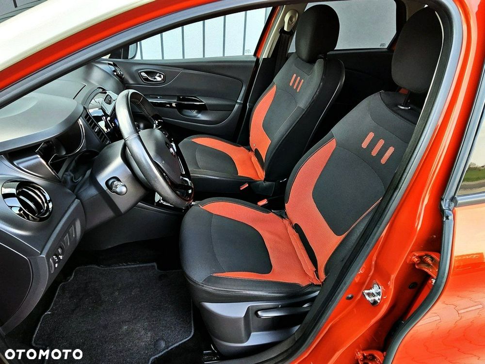 Renault Captur TCe 120 EDC Helly Hansen - 25